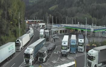 Krems in Karnten: VK_A10_125,842-FQ-LKW