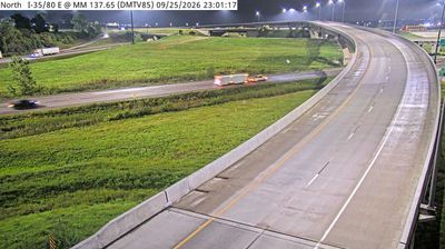 Marquisville: DM - I-35/80 @ MM 137.3 (EB Exit to I-35 NB Split - East Mix)