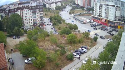 Pristina: Bregu i Diellit › East: Rrugë Xheladin Hana - Rruga Bregu I Diellit