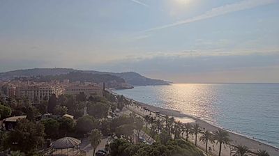 Nice › South-east: Plage du Centenaire - Jardin Albert 1er - Promenade des Anglais