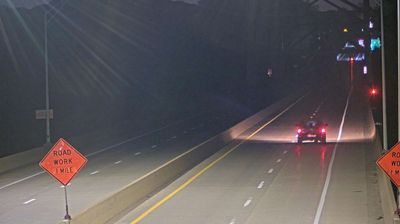 Dubuque: DQ - US 61 @ MM 192.4 (Mississippi River Bridge - East)