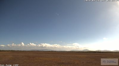 Gunyarra › South-west: Whitsunday Coast Airport